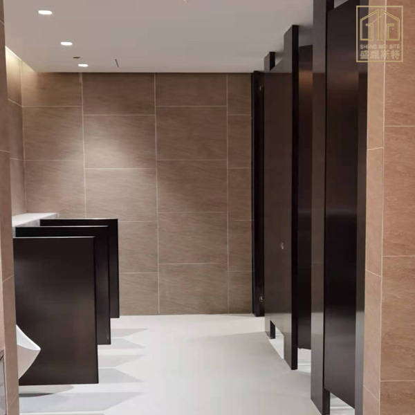 不銹鋼蜂窩板|不銹鋼衛(wèi)生間隔斷|辦公樓衛(wèi)生間隔斷